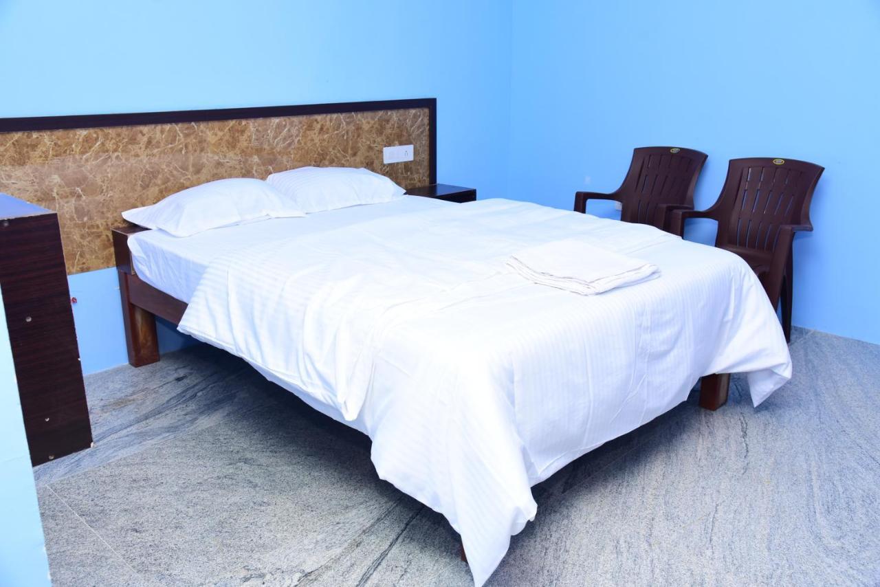 Thangam Residency Karaikkudi Exteriör bild