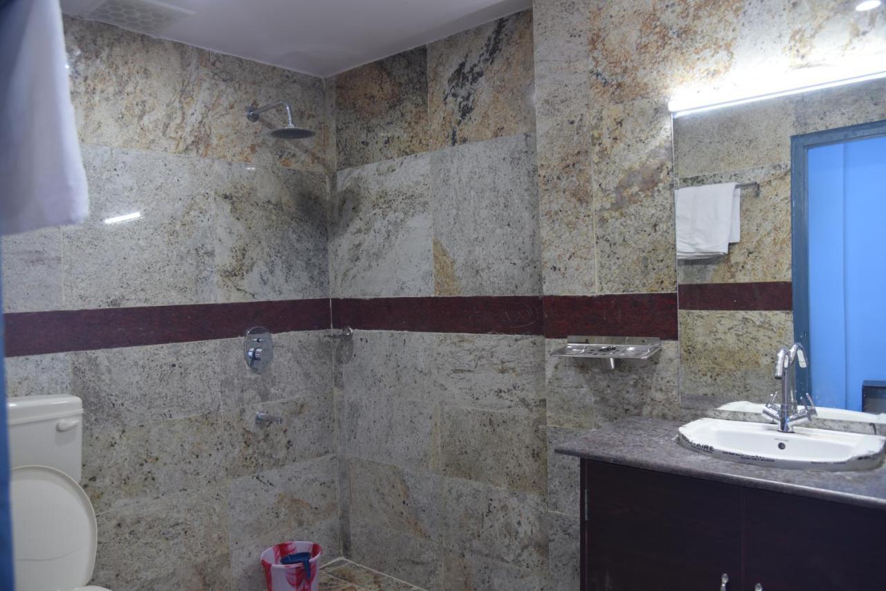 Thangam Residency Karaikkudi Exteriör bild